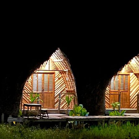 Palayan Paradise Huts Сан-Висенте Экстерьер фото