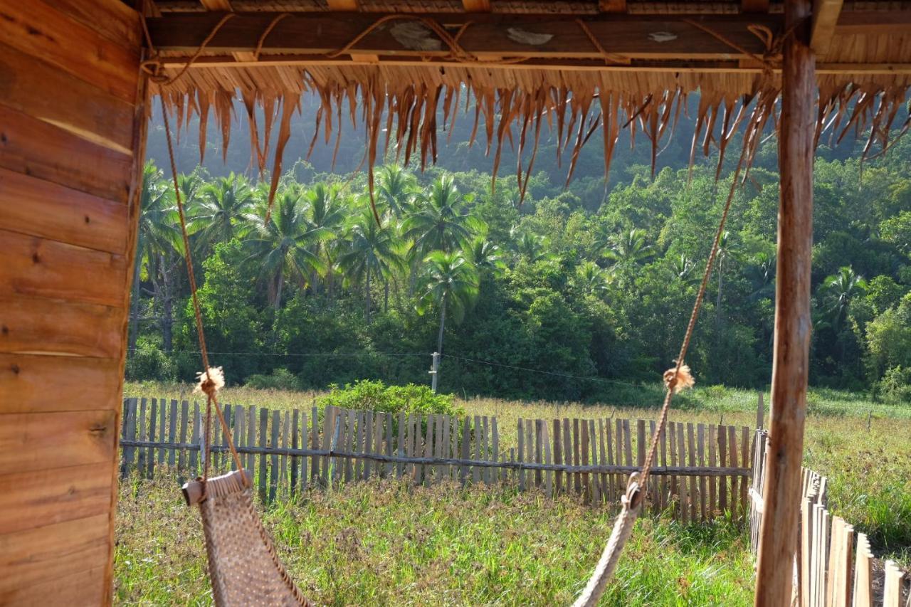 Palayan Paradise Huts Сан-Висенте Экстерьер фото