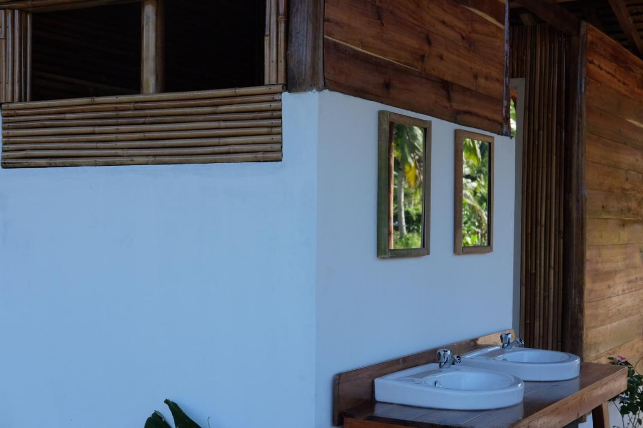 Palayan Paradise Huts Сан-Висенте Экстерьер фото